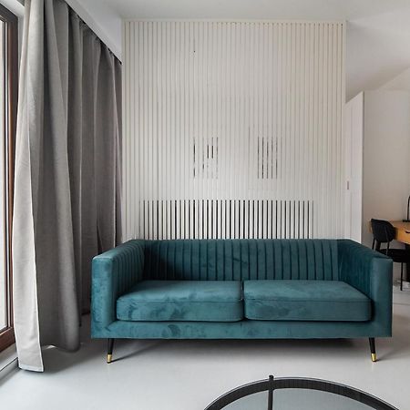 ורשה Wola Artistic Designer Apartment מראה חיצוני תמונה