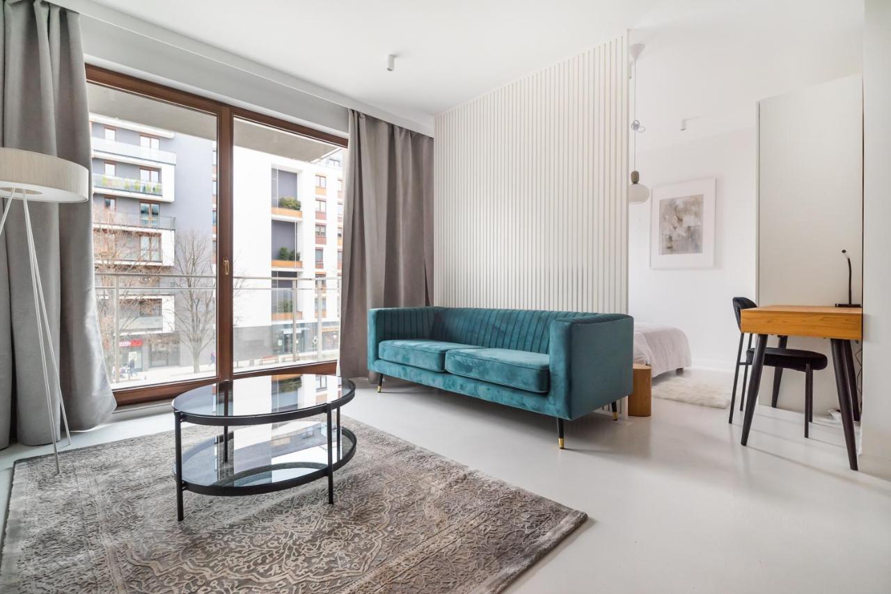 ורשה Wola Artistic Designer Apartment מראה חיצוני תמונה