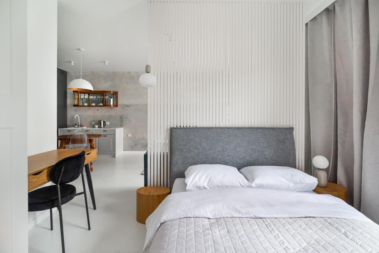 ורשה Wola Artistic Designer Apartment מראה חיצוני תמונה